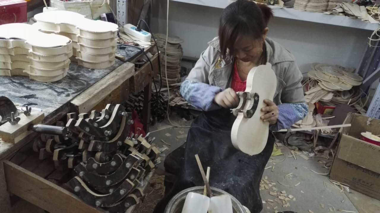 油漆工：我能說(shuō)，每一份工作，都是不容易的嗎？
